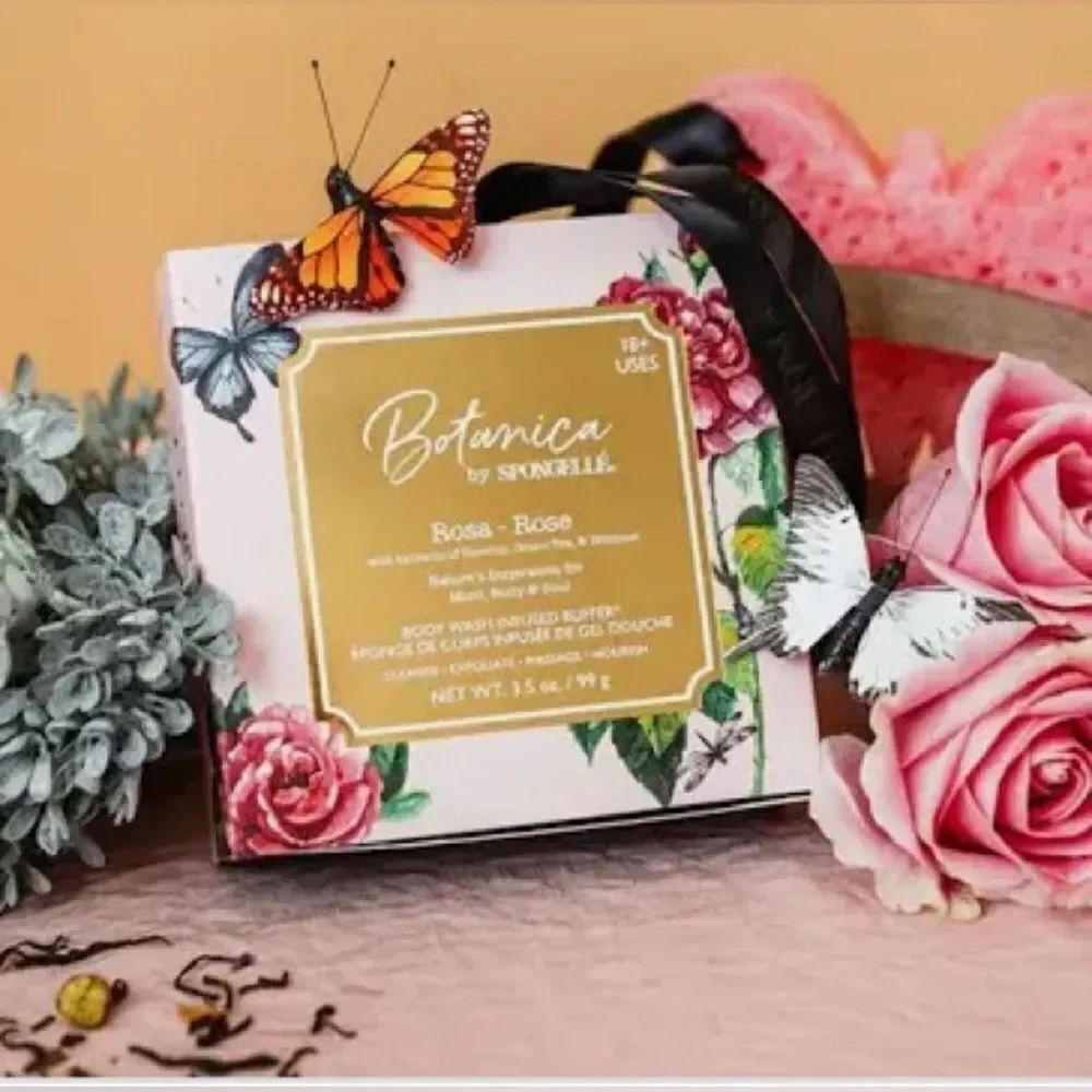 NEW IN BOX SPONGELLE  *ROSE* Botanical Rosa Body Wash Buffer Sponge